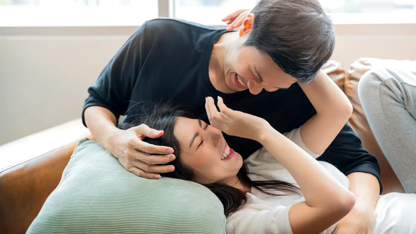 7 Hubungan Asmara yang Tak Pernah Bosan