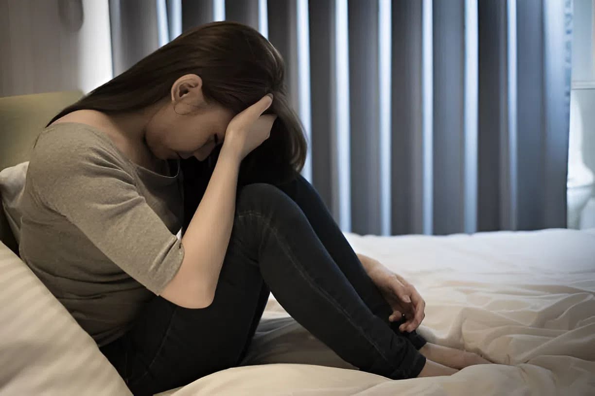 Tips Jitu Melewati Patah Hati Serta Menjaga Kesehatan Mental Pasca Putus Cinta